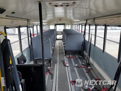 Zdjęcie 6 z 10 samochodu: 2013 IC CORPORATION 3000 CE - SCHOOL BUS VIN:4DRBUSKN4DB304357 - miniatura