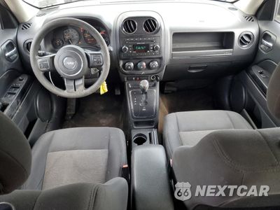 Zdjęcie 8 z 14 samochodu: 2016 JEEP PATRIOT SPORT VIN:1C4NJRBB4GD549645 - miniatura