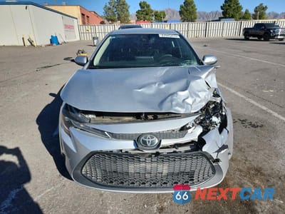 Piąte zdjęcie samochodu w środku: 2020 TOYOTA COROLLA LE VIN:JTDEPRAEXLJ024580 - miniatura