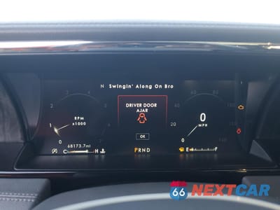 Zdjęcie 9 z 16 samochodu: 2018 LINCOLN NAVIGATOR SELECT VIN:5LMJJ2HT7JEL21199 - miniatura