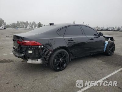 Trzecie zdjęcie samochodu z tyłu: 2024 JAGUAR XF R-DYNAMIC SE VIN:SAJB64FX5RCY94318 - miniatura