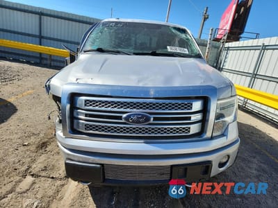 Piąte zdjęcie samochodu w środku: 2013 FORD F150 SUPERCREW VIN:1FTFW1ET9DFD03234 - miniatura