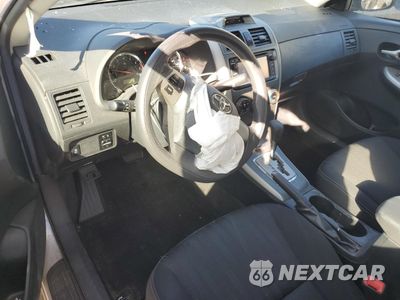Zdjęcie 8 z 14 samochodu: 2013 TOYOTA COROLLA BASE VIN:2T1BU4EE8DC112663 - miniatura