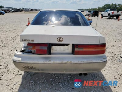 Zdjęcie 6 z 11 samochodu: 1995 LEXUS ES 300 VIN:JT8GK13T9S0077245 - miniatura