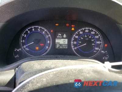 Zdjęcie 9 z 11 samochodu: 2010 INFINITI G37 VIN:JN1CV6AR1AM458514 - miniatura