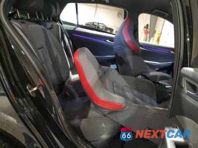 Zdjęcie 10 z 14 samochodu: 2024 VOLKSWAGEN GTI S VIN:WVWGA7CD0RW215732 - miniatura