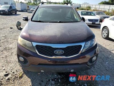 Piąte zdjęcie samochodu w środku: 2012 KIA SORENTO EX VIN:5XYKU4A60CG206876 - miniatura