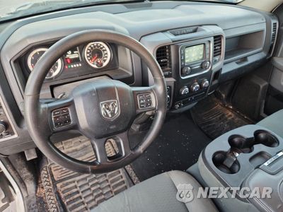 Zdjęcie 8 z 12 samochodu: 2016 RAM 1500 ST VIN:3C6JR7DG4GG154184 - miniatura