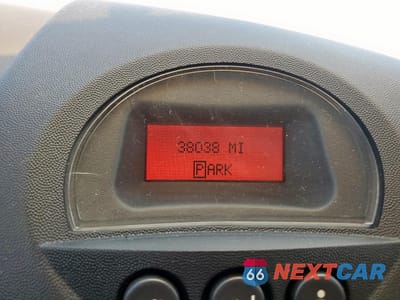 Zdjęcie 9 z 12 samochodu: 2004 PONTIAC GRAND PRIX GT2 VIN:2G2WS522541104806 - miniatura