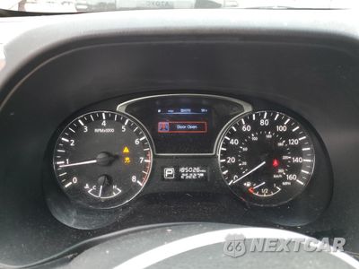 Zdjęcie 9 z 13 samochodu: 2014 NISSAN PATHFINDER S VIN:5N1AR2MM1EC626239 - miniatura