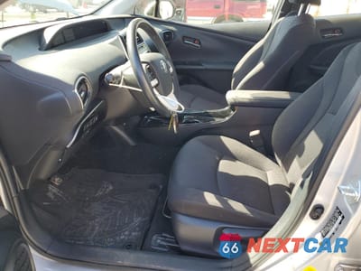 Zdjęcie 7 z 14 samochodu: 2018 TOYOTA PRIUS PRIME VIN:JTDKARFP0J3097148 - miniatura