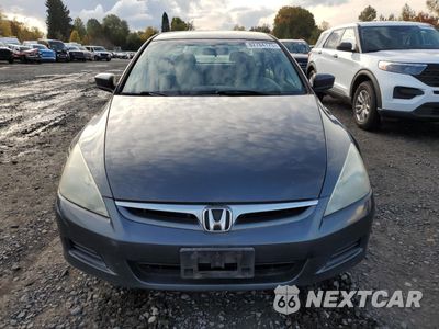 Piąte zdjęcie samochodu w środku: 2007 HONDA ACCORD LX VIN:1HGCM56477A221304 - miniatura