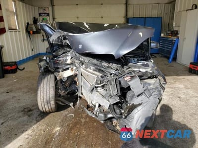 Piąte zdjęcie samochodu w środku: 2015 MERCEDES-BENZ E 350 VIN:WDDHF5KB8FB124274 - miniatura