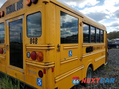 Czwarte zdjęcie samochodu z boku: 2012 CHEVROLET EXPRESS SCHOOL BUS VIN:1GB6G5BL7C1151432 - miniatura