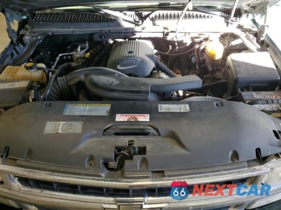 Zdjęcie 12 z 13 samochodu: 2001 CHEVROLET SUBURBAN K2500 VIN:3GNGK26U81G225205 - miniatura