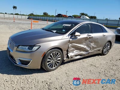 2019 LINCOLN MKZ 3LN6L5KU5KR619321 - główne zdjęcie licytacji z USA - miniatura