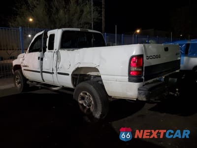 Drugie zdjęcie samochodu z przodu: 1998 DODGE RAM 2500 VIN:1B7KF23W5WJ187824 - miniatura