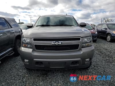 Zdjęcie 7 z 25 samochodu: 2008 CHEVROLET SUBURBAN K1500 LS VIN:3GNFK16318G126183 - miniatura