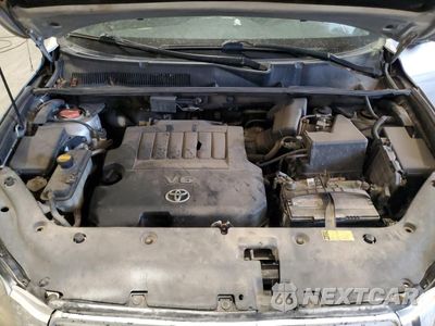 Zdjęcie 12 z 13 samochodu: 2008 TOYOTA RAV4 SPORT VIN:JTMBK32V385041377 - miniatura