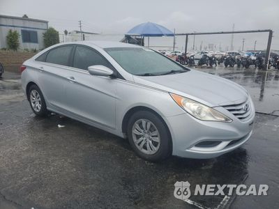 Czwarte zdjęcie samochodu z boku: 2013 HYUNDAI SONATA GLS VIN:5NPEB4AC6DH516162 - miniatura