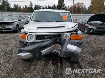 Piąte zdjęcie samochodu w środku: 2007 TOYOTA FJ CRUISER VIN:JTEBU11F270069591 - miniatura