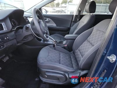 Zdjęcie 7 z 12 samochodu: 2019 KIA NIRO LX VIN:KNDCB3LC2K5255382 - miniatura