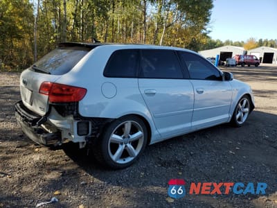 Trzecie zdjęcie samochodu z tyłu: 2013 AUDI A3 PREMIUM VIN:WAUDFCFM1DA007595 - miniatura