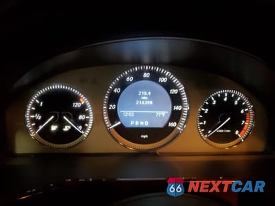 Zdjęcie 9 z 16 samochodu: 2012 MERCEDES-BENZ GLK 350 VIN:WDCGG5GB2CF873341 - miniatura