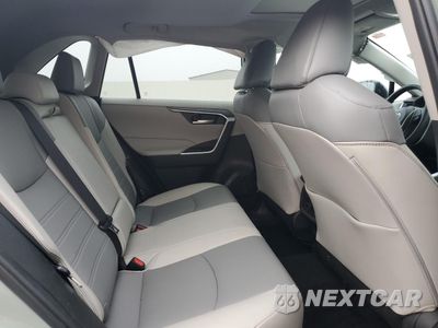 Zdjęcie 11 z 16 samochodu: 2023 TOYOTA RAV4 XLE PREMIUM VIN:2T3A1RFV8PW385676 - miniatura