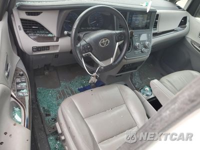 Zdjęcie 8 z 13 samochodu: 2016 TOYOTA SIENNA XLE VIN:5TDDK3DCXGS138640 - miniatura