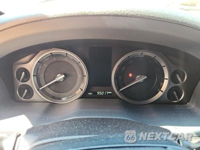 Zdjęcie 9 z 14 samochodu: 2019 TOYOTA LAND CRUISER VX-R VIN:JTMCY7AJXK4077315 - miniatura