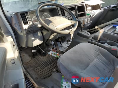 Zdjęcie 8 z 12 samochodu: 2017 ISUZU NPR HD VIN:JALC4W169H7001897 - miniatura