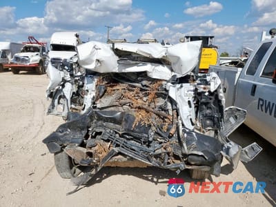 Piąte zdjęcie samochodu w środku: 2023 CHEVROLET SILVERADO K3500 VIN:1GB4YSEY1PF146410 - miniatura