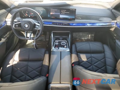 Zdjęcie 8 z 14 samochodu: 2024 BMW 740 I VIN:WBA23EH06RCR00198 - miniatura