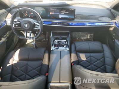 Zdjęcie 8 z 14 samochodu: 2024 BMW 740 I VIN:WBA23EH06RCR00198 - miniatura