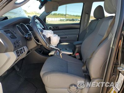 Zdjęcie 7 z 14 samochodu: 2012 TOYOTA TACOMA DOUBLE CAB VIN:5TFLU4EN8CX032185 - miniatura