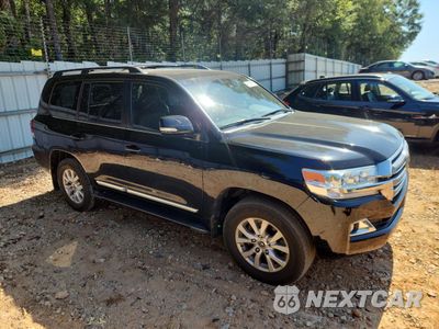 Czwarte zdjęcie samochodu z boku: 2019 TOYOTA LAND CRUISER VX-R VIN:JTMCY7AJXK4077315 - miniatura