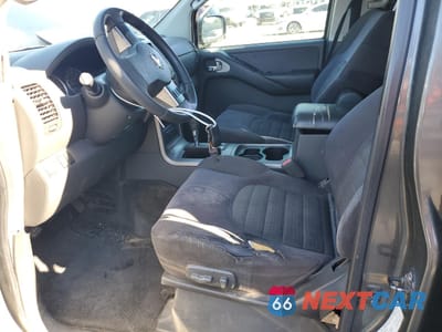 Zdjęcie 7 z 13 samochodu: 2005 NISSAN PATHFINDER LE VIN:5N1AR18U65C778473 - miniatura