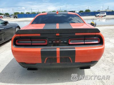 Zdjęcie 6 z 12 samochodu: 2016 DODGE CHALLENGER SRT HELLCAT VIN:2C3CDZC93GH288073 - miniatura