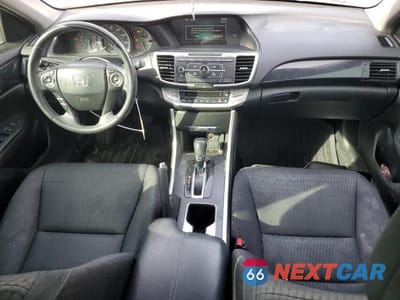 Zdjęcie 8 z 12 samochodu: 2014 HONDA ACCORD VIN:1HGCR2F5XEA043877 - miniatura