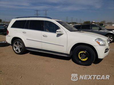 Czwarte zdjęcie samochodu z boku: 2012 MERCEDES-BENZ GL 550 4MATIC VIN:4JGBF8GE2CA785638 - miniatura