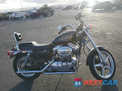 1999 HARLEY-DAVIDSON XL883 1HD4CAM18XK119123 - główne zdjęcie licytacji z USA - miniatura
