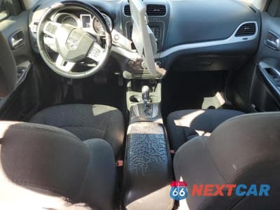 Zdjęcie 8 z 13 samochodu: 2018 DODGE JOURNEY SE VIN:3C4PDCAB3JT166912 - miniatura