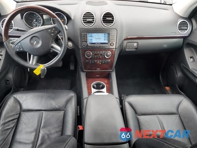 Zdjęcie 8 z 13 samochodu: 2008 MERCEDES-BENZ GL 550 4MATIC VIN:4JGBF86E48A390739 - miniatura
