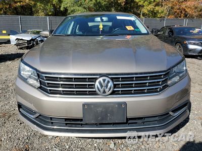 Piąte zdjęcie samochodu w środku: 2016 VOLKSWAGEN PASSAT VIN:1VWBT7A35GC024480 - miniatura