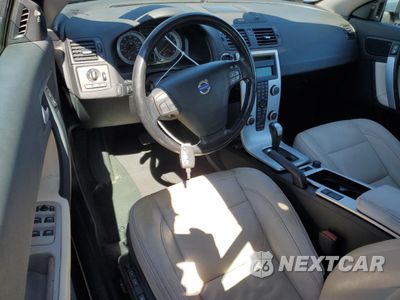 Zdjęcie 8 z 13 samochodu: 2011 VOLVO C70 T5 VIN:YV1672MC3BJ108951 - miniatura