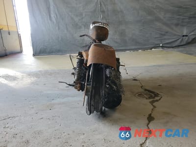 Czwarte zdjęcie samochodu z boku: 2009 HARLEY-DAVIDSON XL883 N VIN:1HD4LE2479K442649 - miniatura