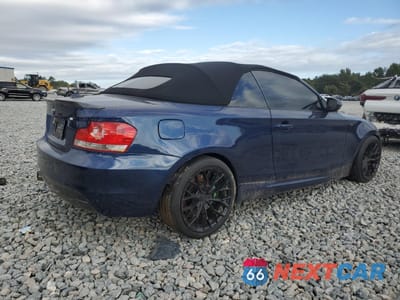 Trzecie zdjęcie samochodu z tyłu: 2011 BMW 135 I VIN:WBAUN7C53BVM25153 - miniatura