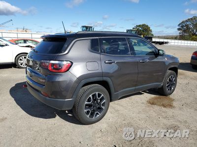 Trzecie zdjęcie samochodu z tyłu: 2019 JEEP COMPASS TRAILHAWK VIN:3C4NJDDB4KT627389 - miniatura