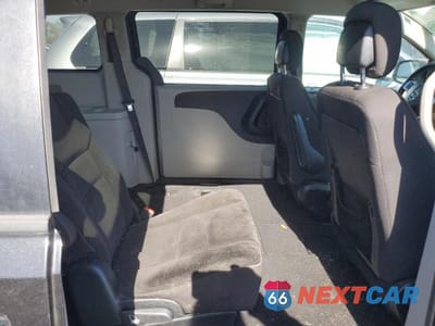 Zdjęcie 11 z 14 samochodu: 2017 DODGE GRAND CARAVAN SE VIN:2C4RDGBG6HR780358 - miniatura